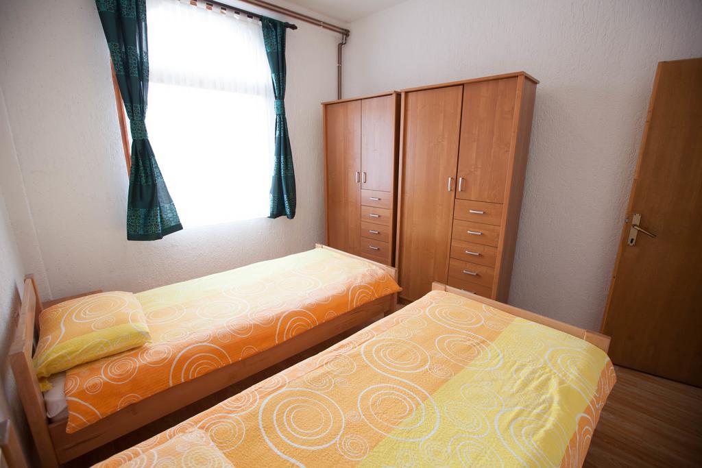 Apartment Licka Vodenica Josipdol Oda fotoğraf